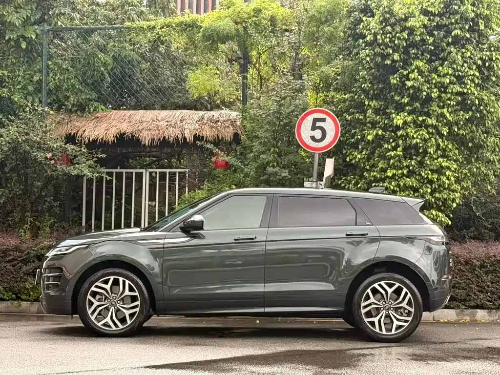 Land Rover Evoque — фото 8