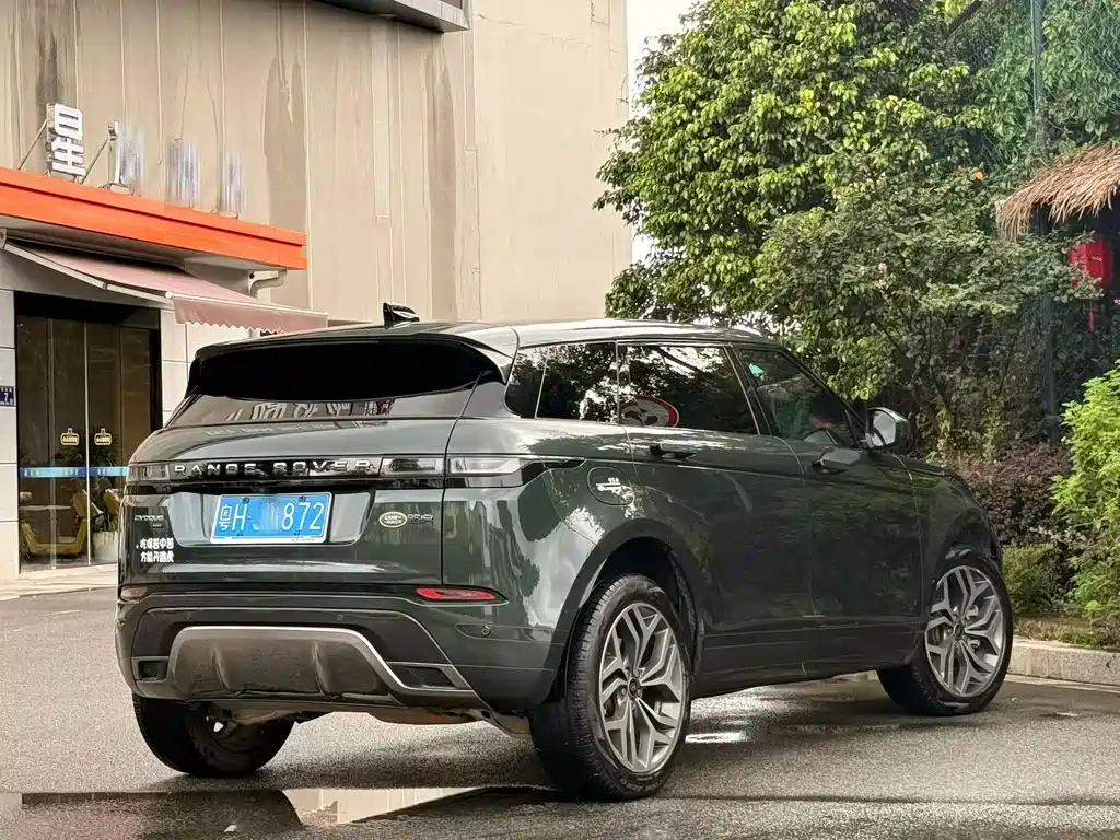 Land Rover Evoque — фото 9