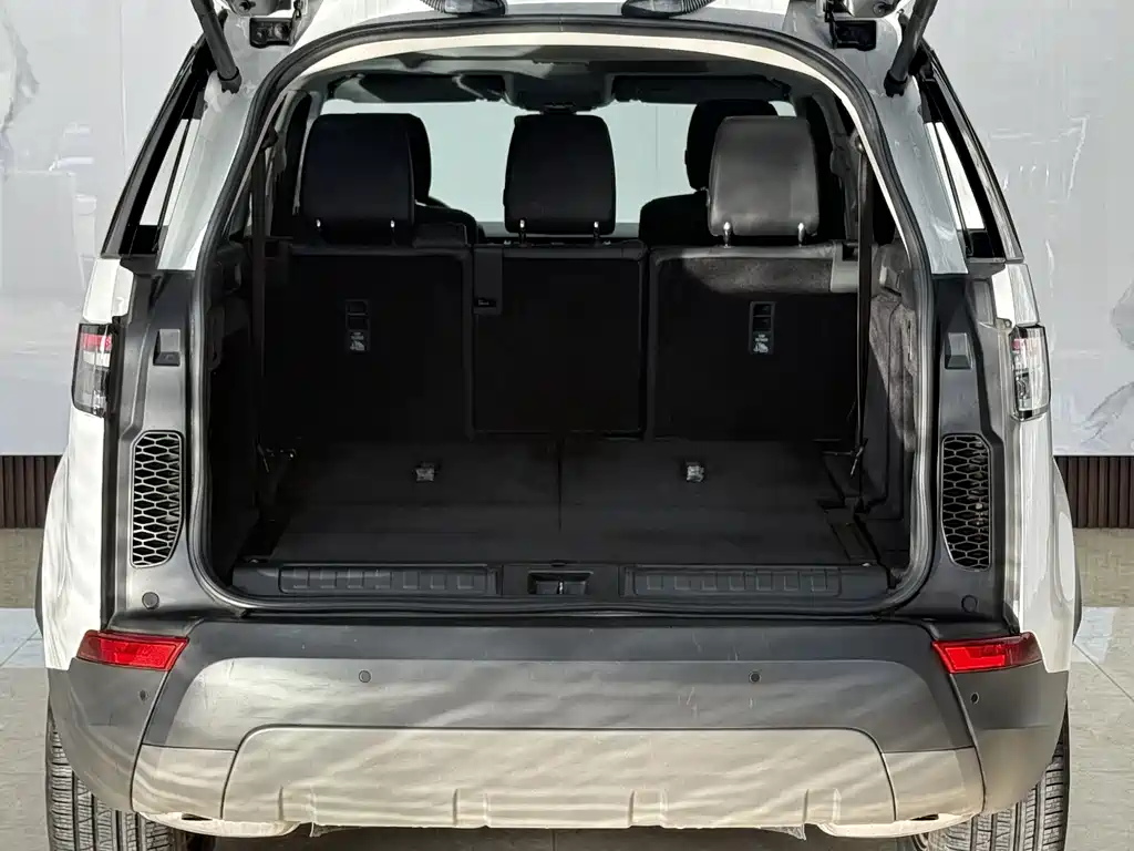 Land Rover Discovery — фото 24