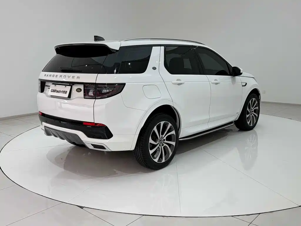 Land Rover Discovery Sport — фото 19