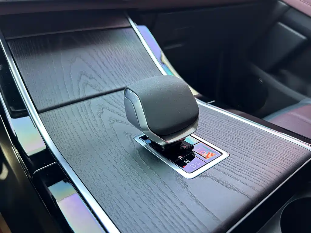 Land Rover Evoque — фото 15
