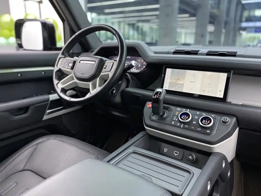 Land Rover Defender — фото 34