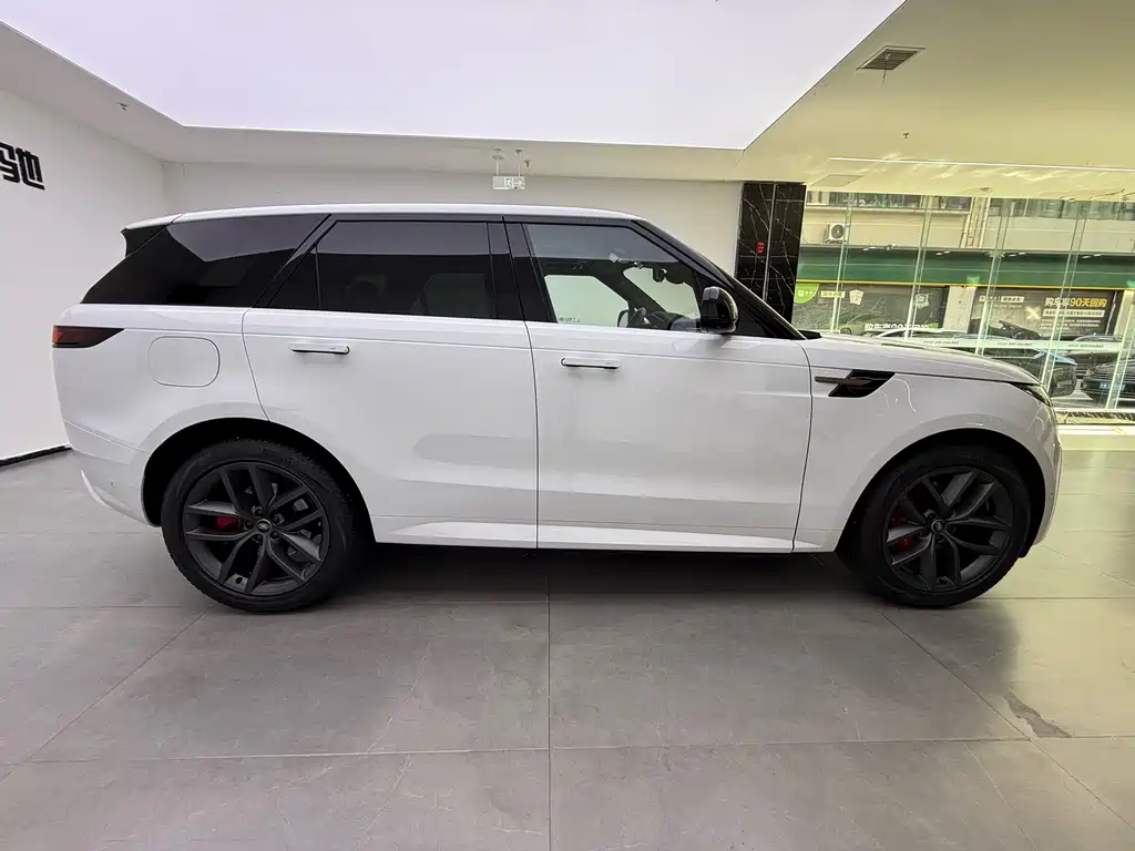 Land Rover Sport — фото 11