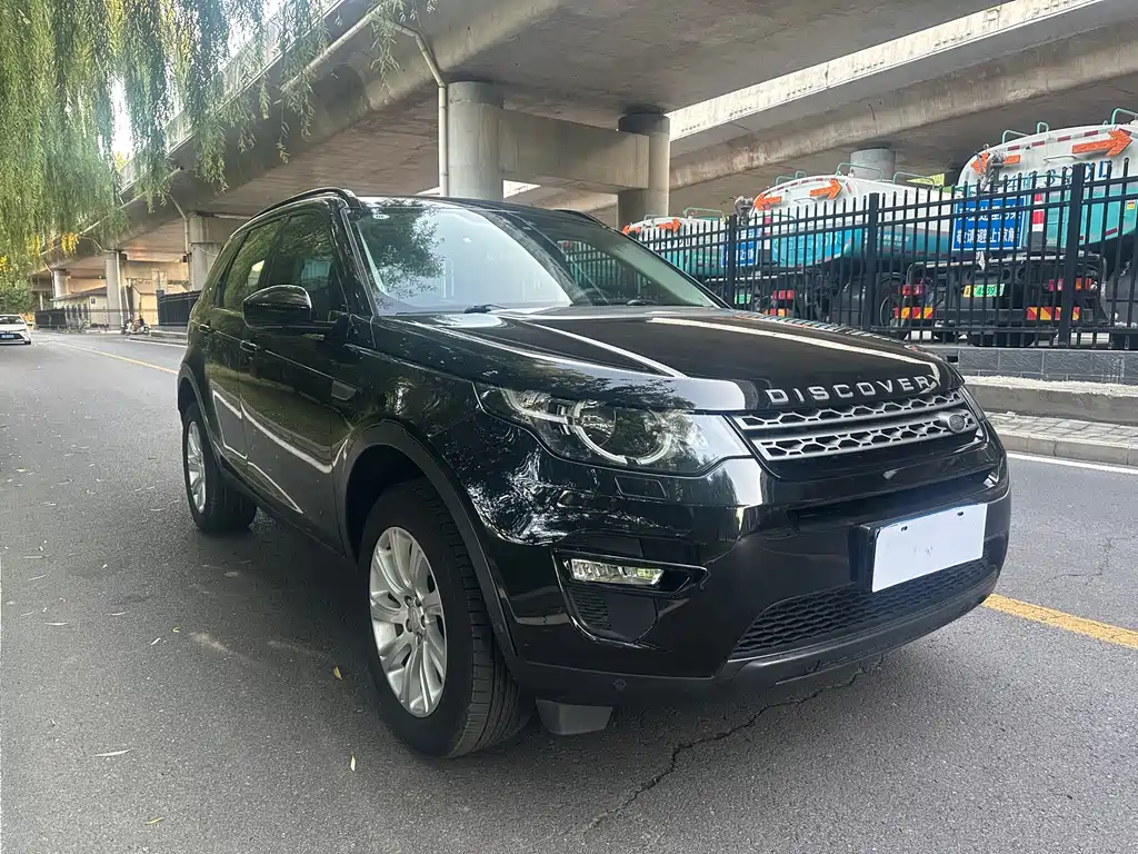 Land Rover Discovery Sport — фото 3