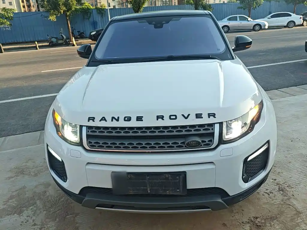 Land Rover Evoque — фото 3
