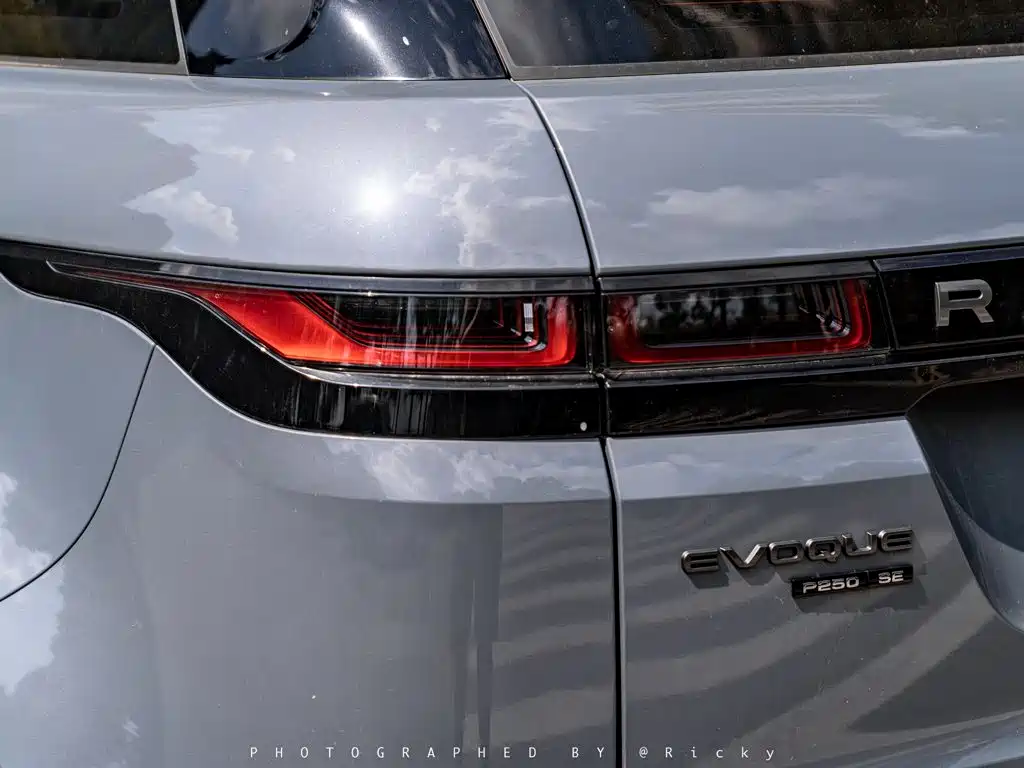 Land Rover Evoque — фото 11