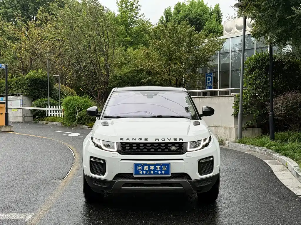 Land Rover Evoque — фото 2
