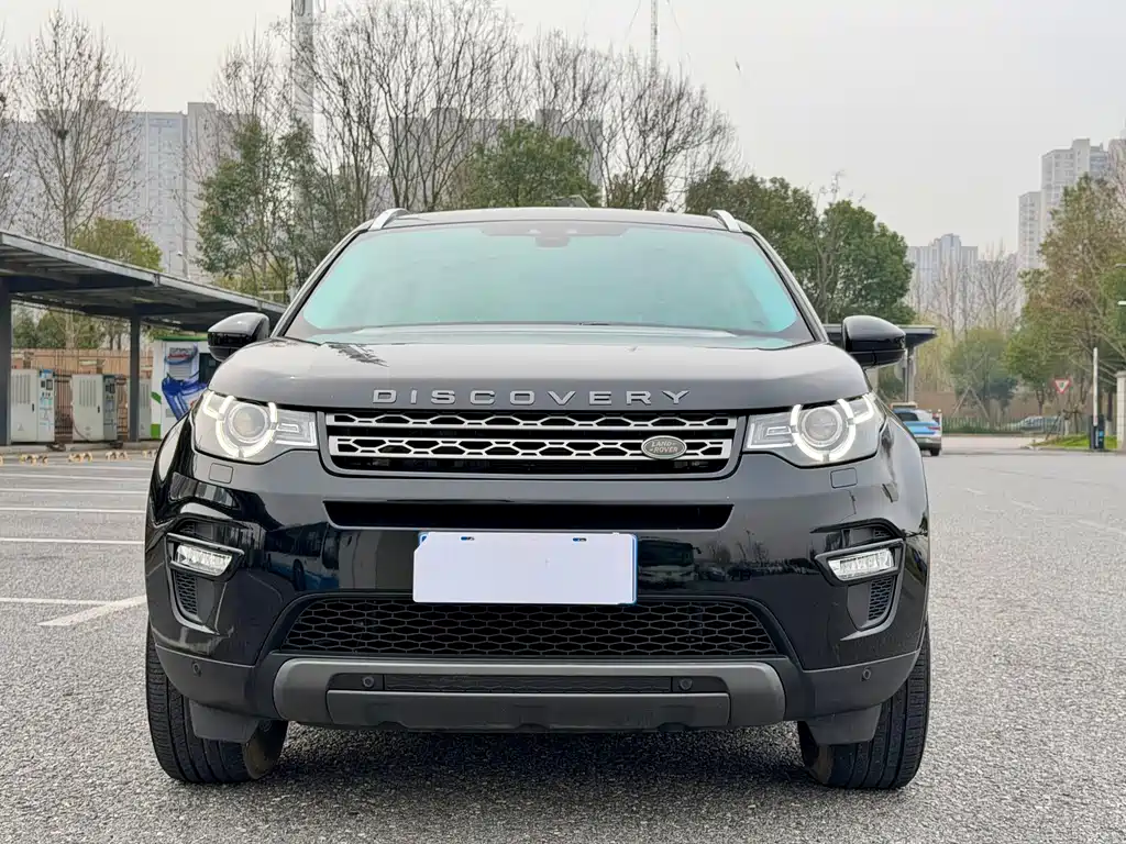 Land Rover Discovery Sport — фото 2