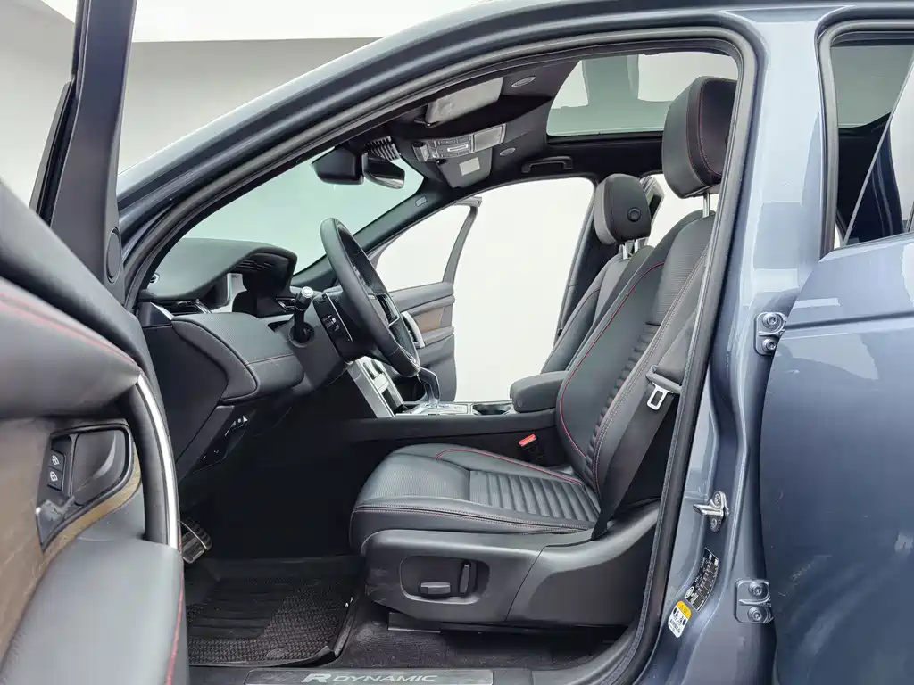 Land Rover Discovery Sport — фото 11