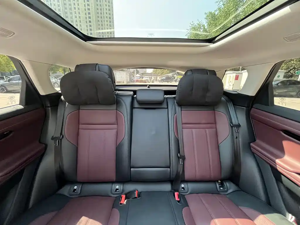 Land Rover Evoque — фото 15