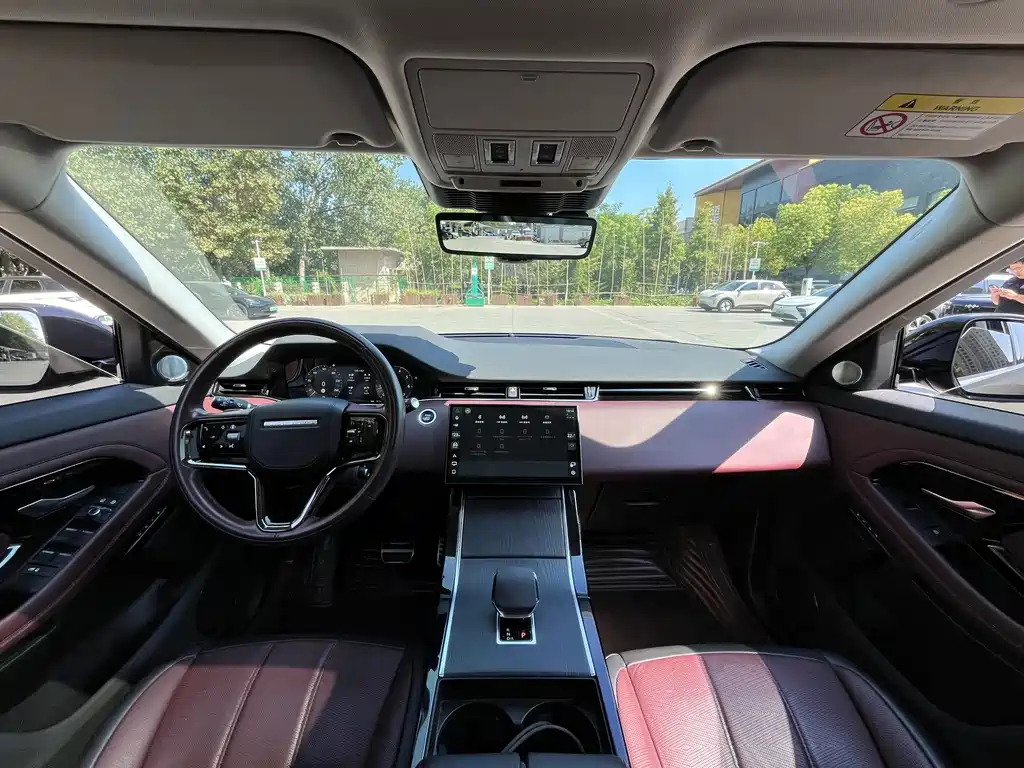 Land Rover Evoque — фото 19