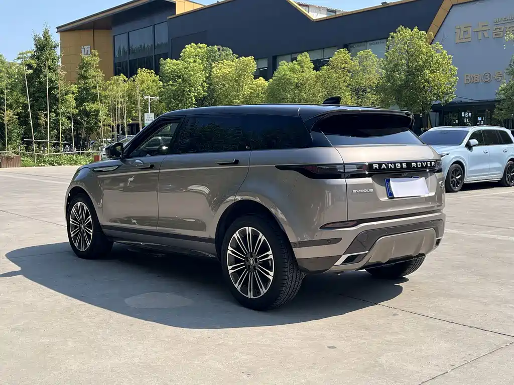 Land Rover Evoque — фото 5