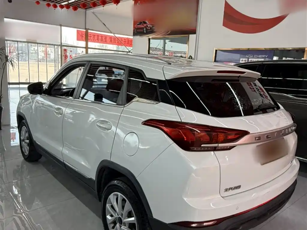 BAIC X3 — фото 5