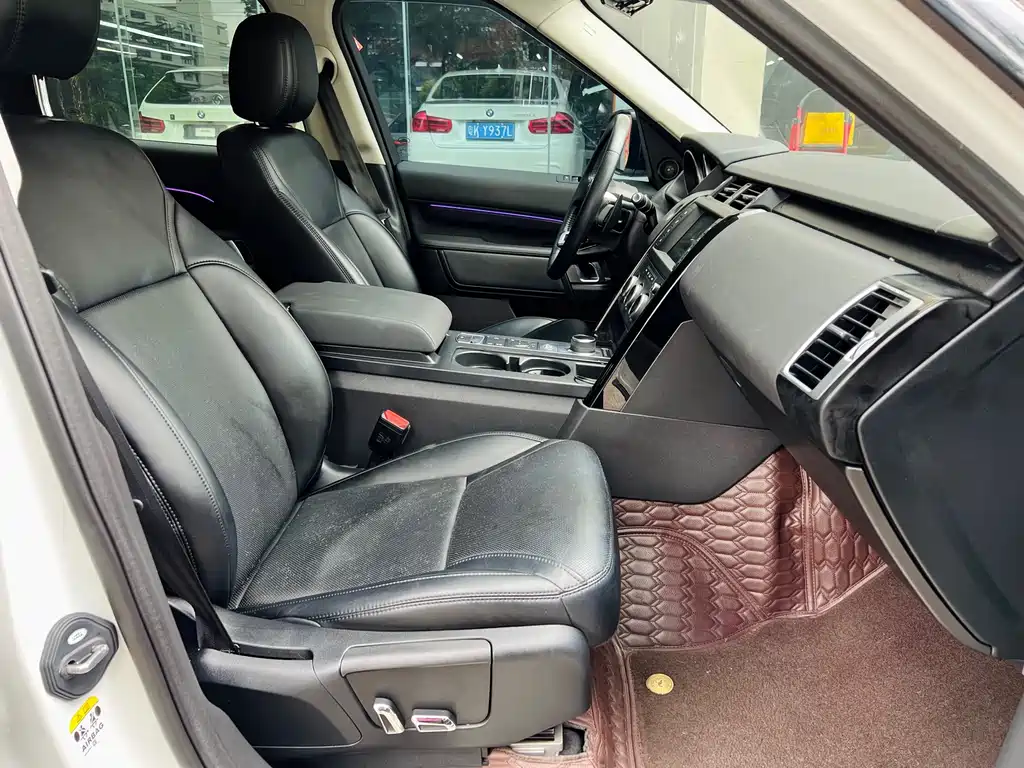 Land Rover Discovery — фото 15
