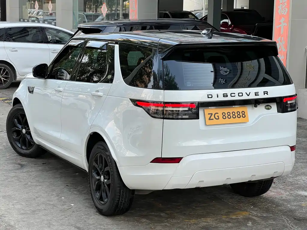 Land Rover Discovery — фото 6