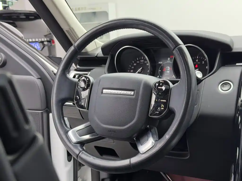 Land Rover Discovery — фото 13