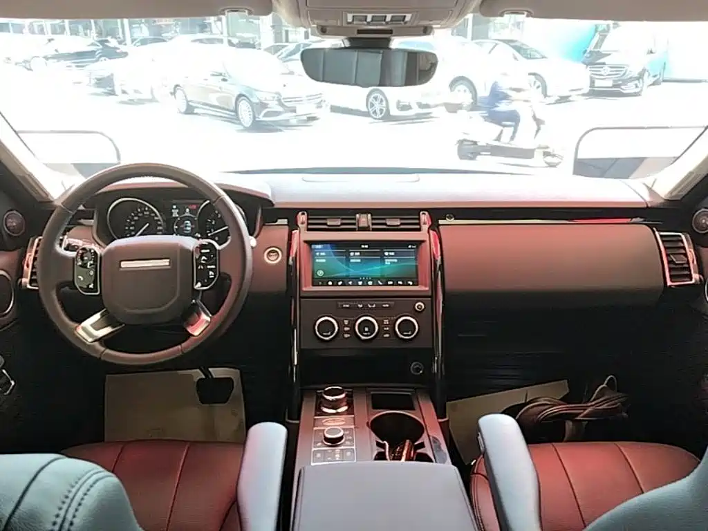 Land Rover Discovery — фото 10