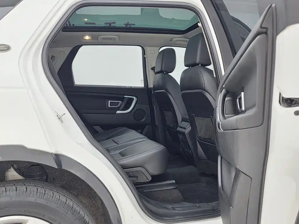 Land Rover Discovery Sport — фото 10