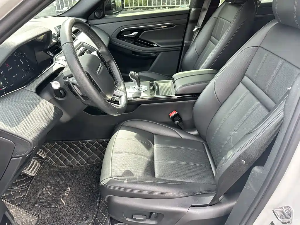 Land Rover Evoque — фото 6