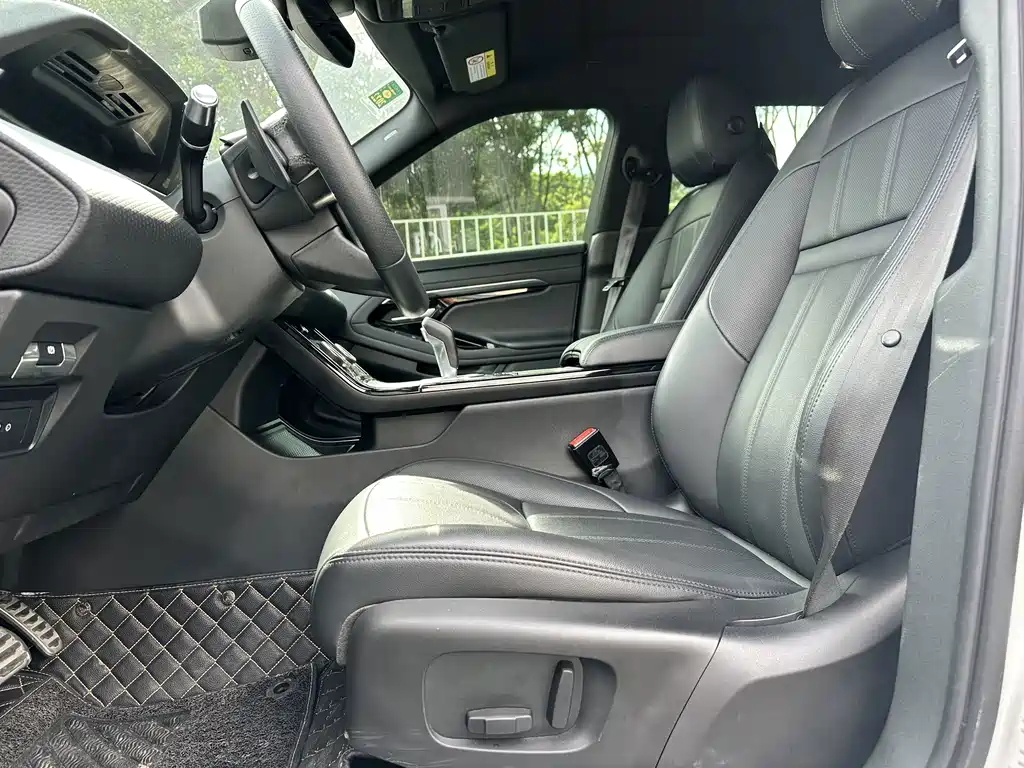 Land Rover Evoque — фото 7