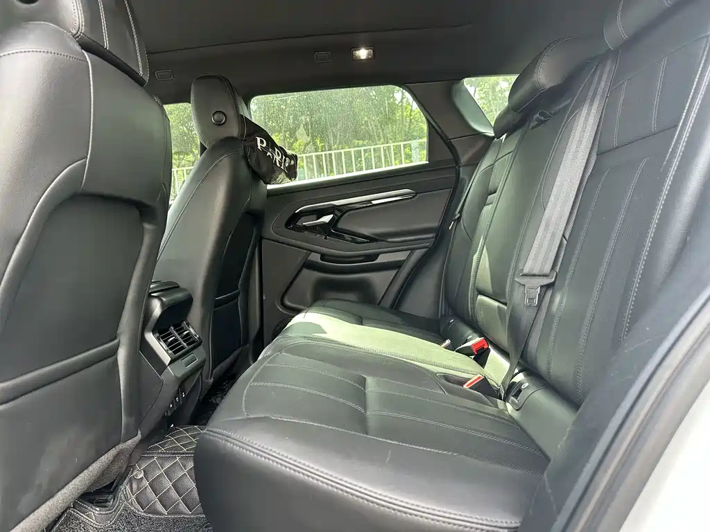 Land Rover Evoque — фото 8