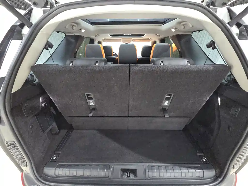 Land Rover Discovery — фото 12