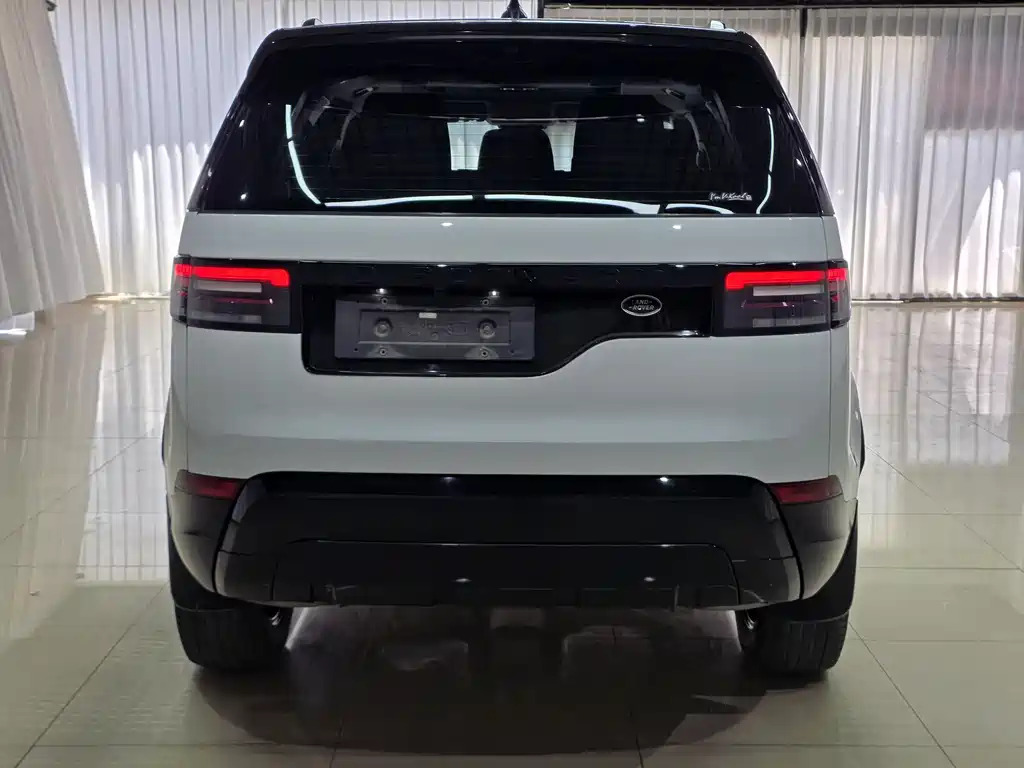Land Rover Discovery — фото 6