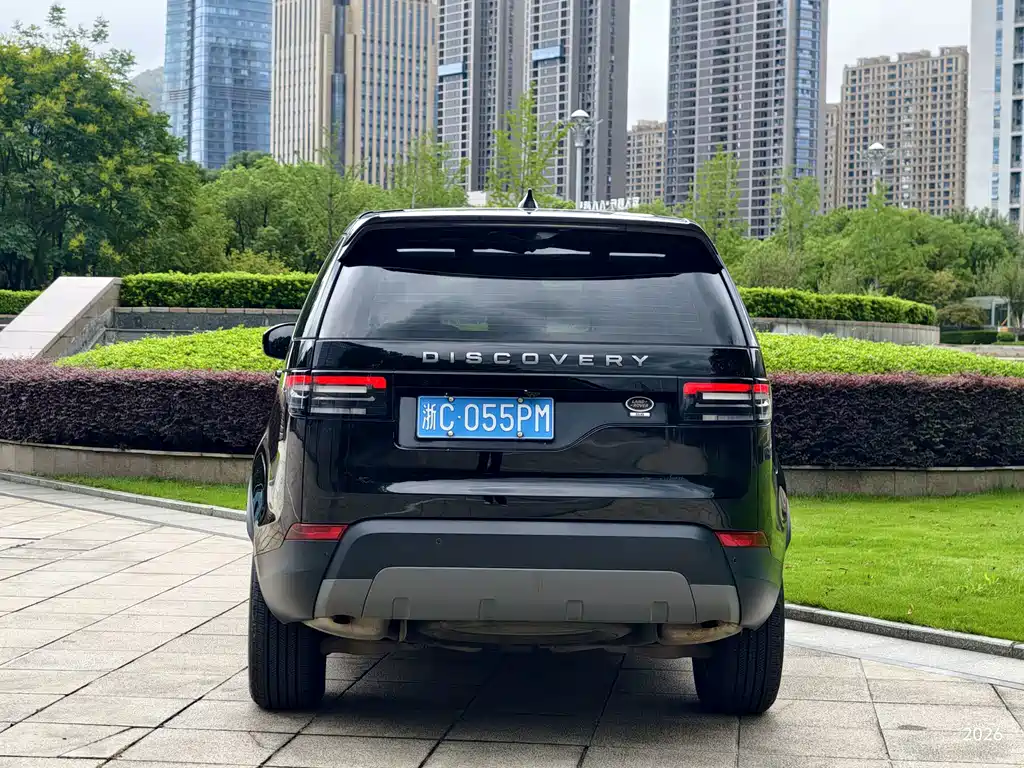 Land Rover Discovery — фото 17