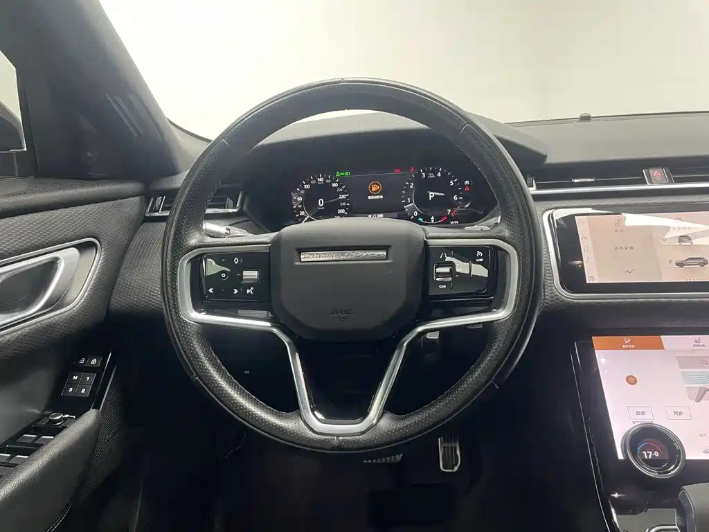 Land Rover Velar — фото 15