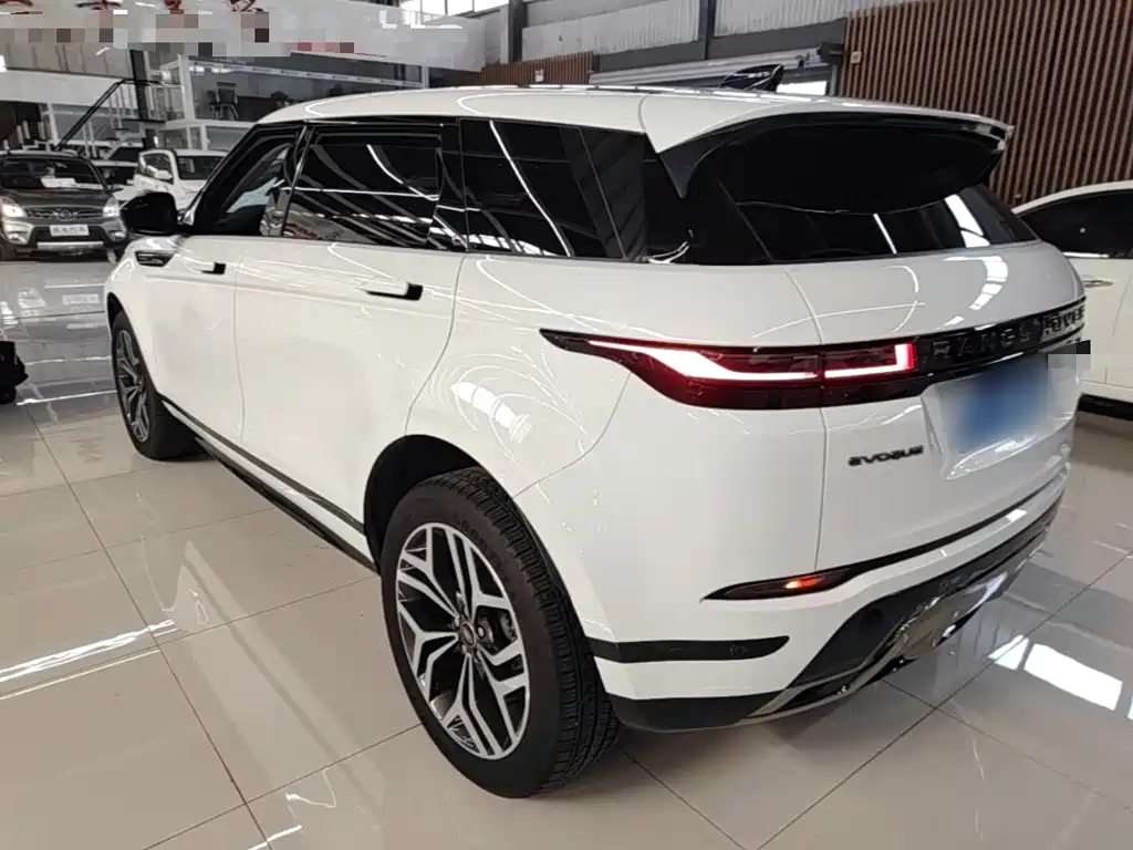Land Rover Evoque — фото 5