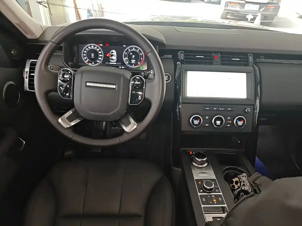 Land Rover Discovery — фото 10