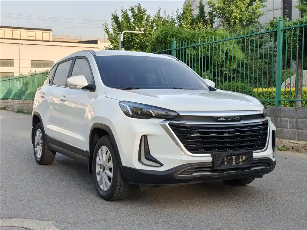 BAIC X3 — фото 4