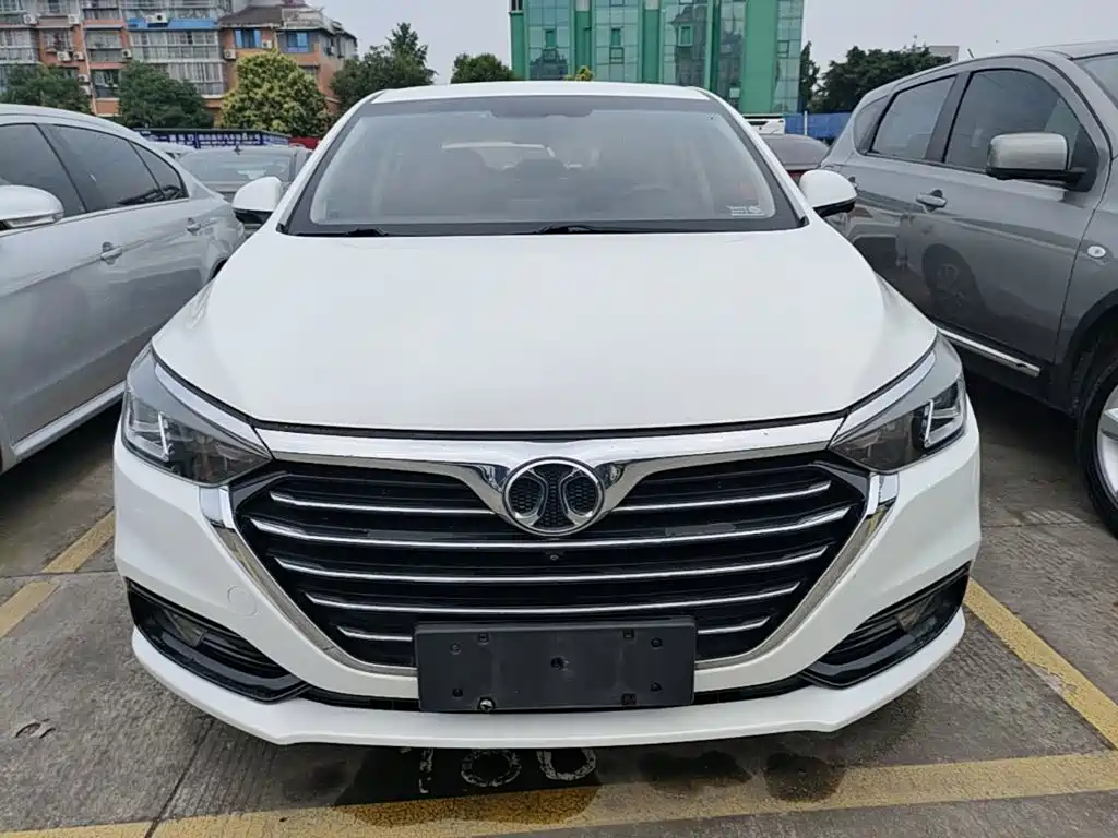 BAIC Senova D50 — фото 3