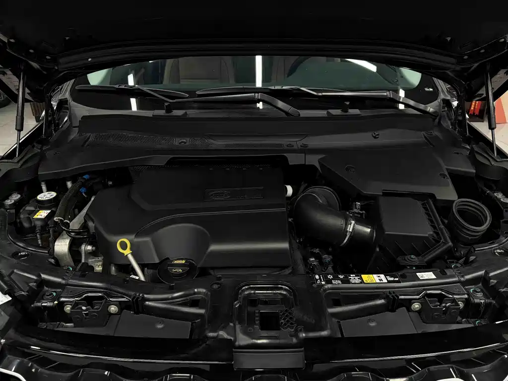 Land Rover Discovery Sport — фото 11