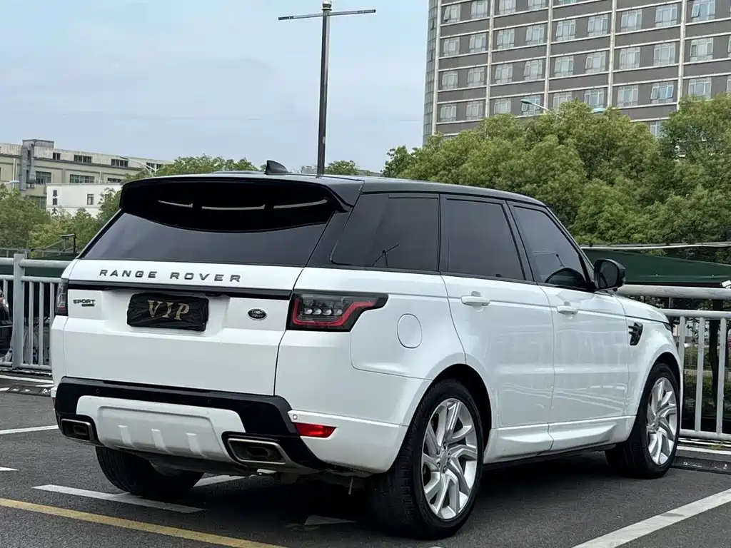 Land Rover Sport — фото 9