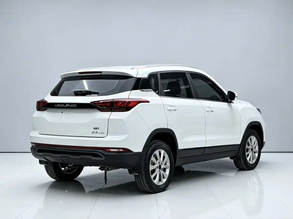 BAIC X3 — фото 11