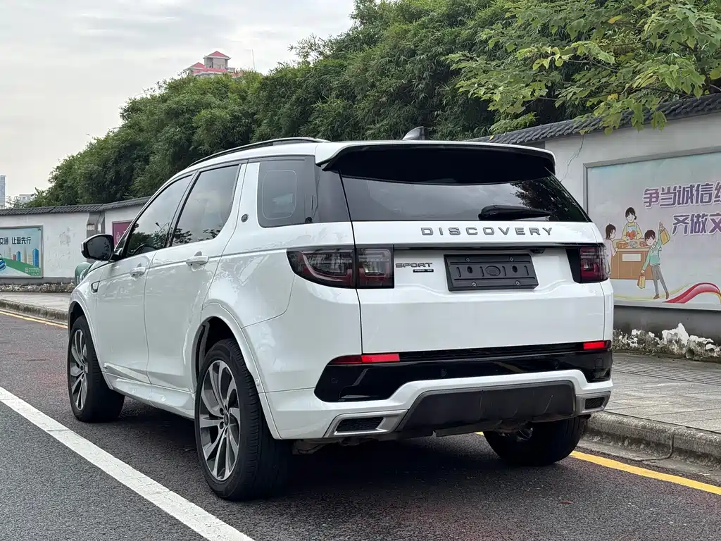 Land Rover Discovery Sport — фото 4