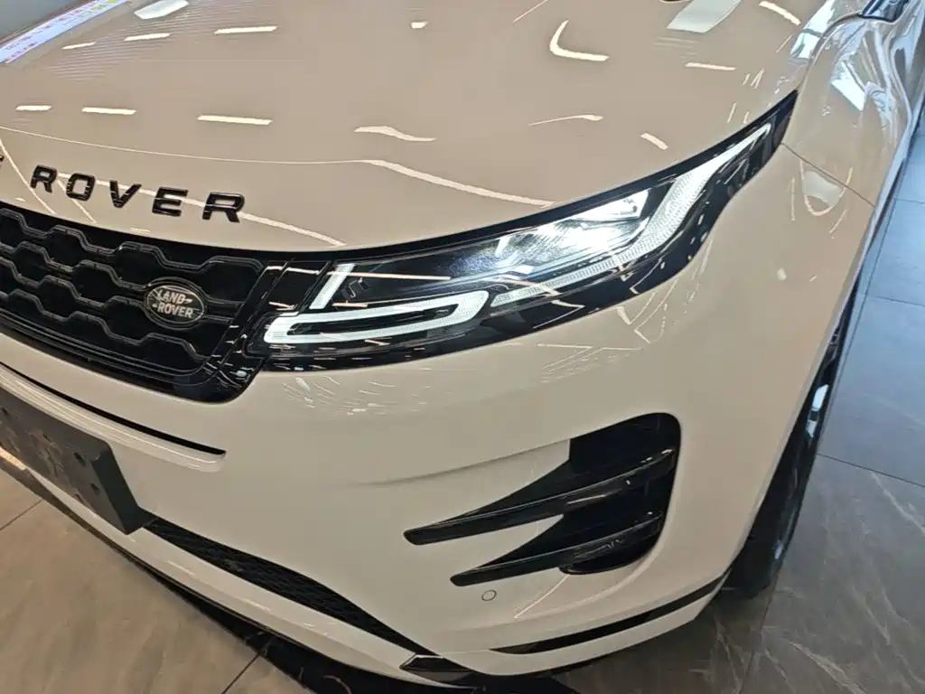 Land Rover Evoque — фото 24