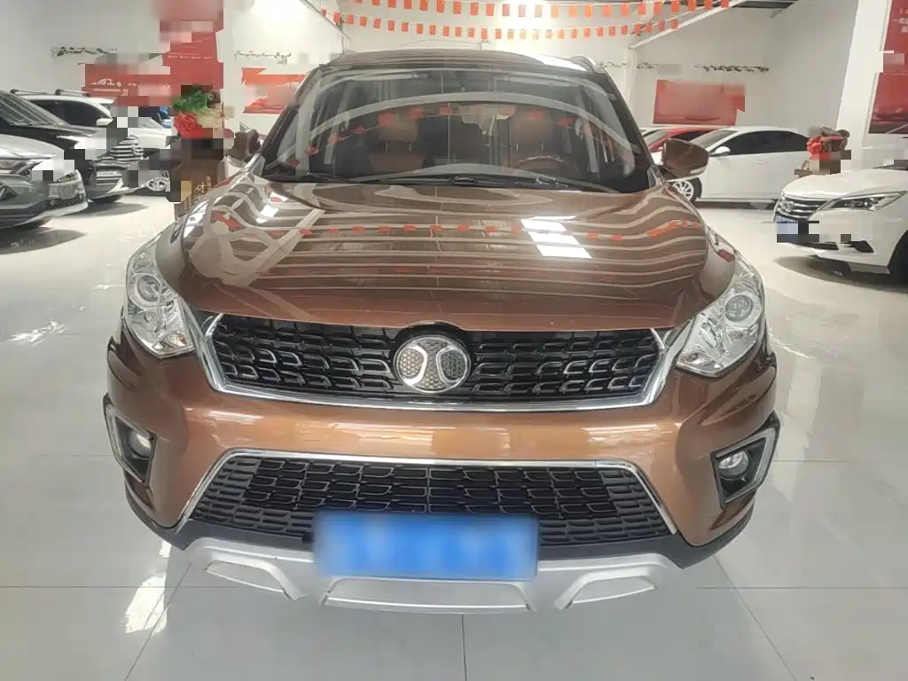 BAIC Senova X35 — фото 3