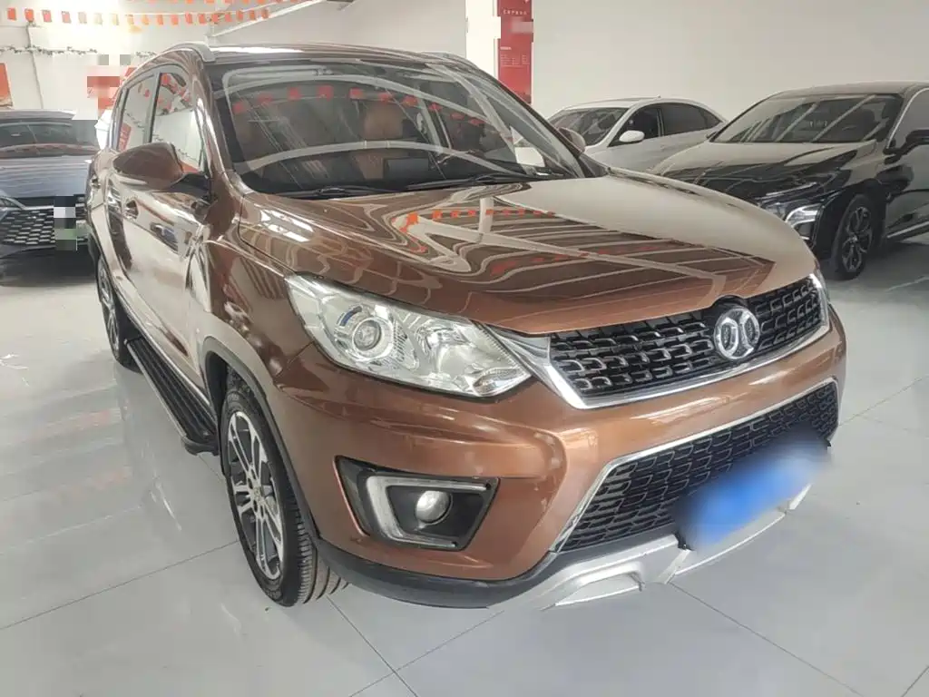 BAIC Senova X35 — фото 4