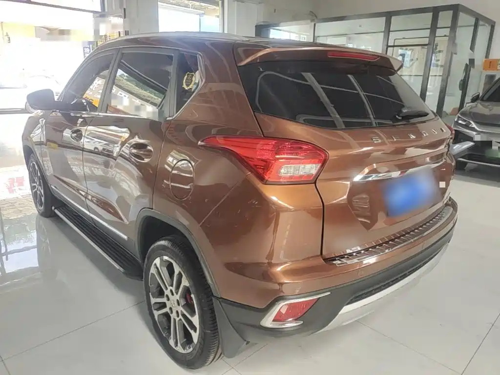BAIC Senova X35 — фото 5
