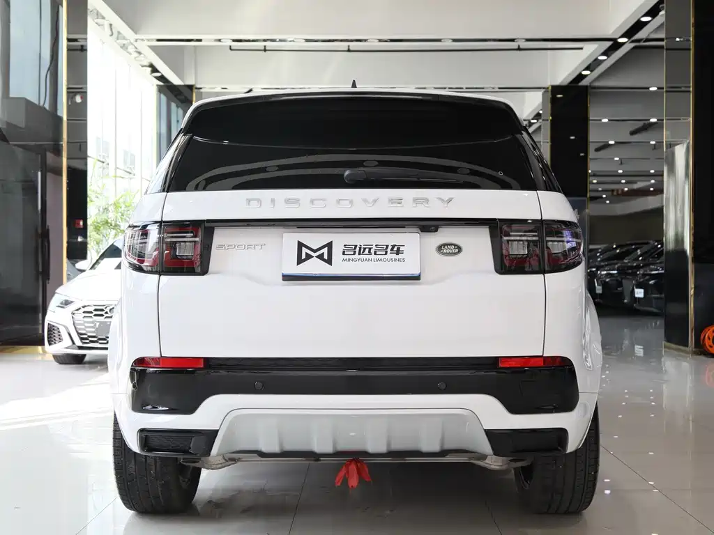 Land Rover Discovery Sport — фото 18