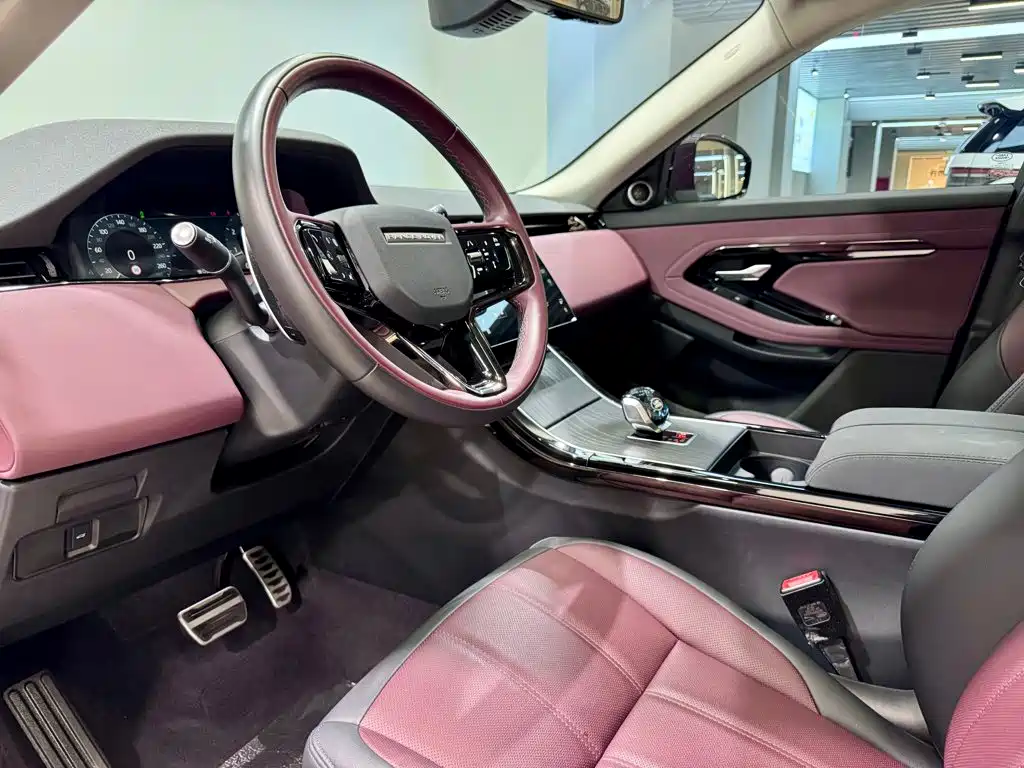 Land Rover Evoque — фото 24