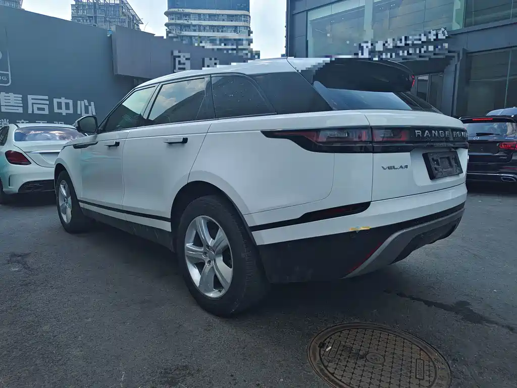 Land Rover Velar — фото 8