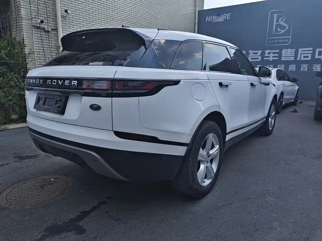 Land Rover Velar — фото 10
