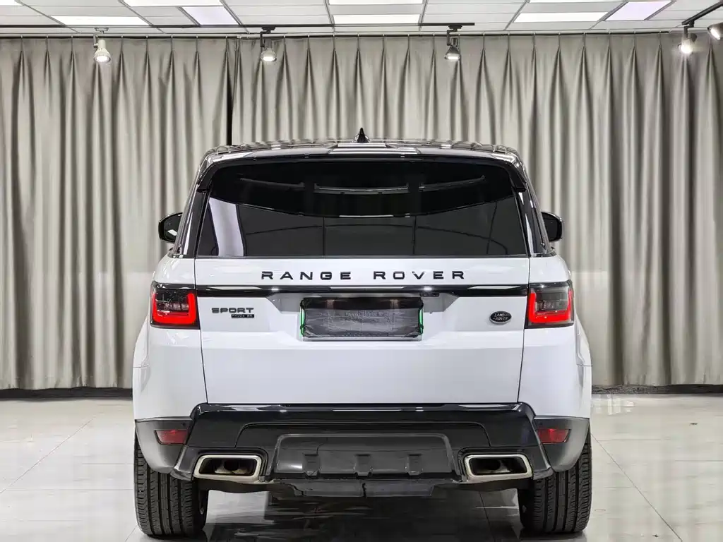 Land Rover Sport PHEV — фото 10