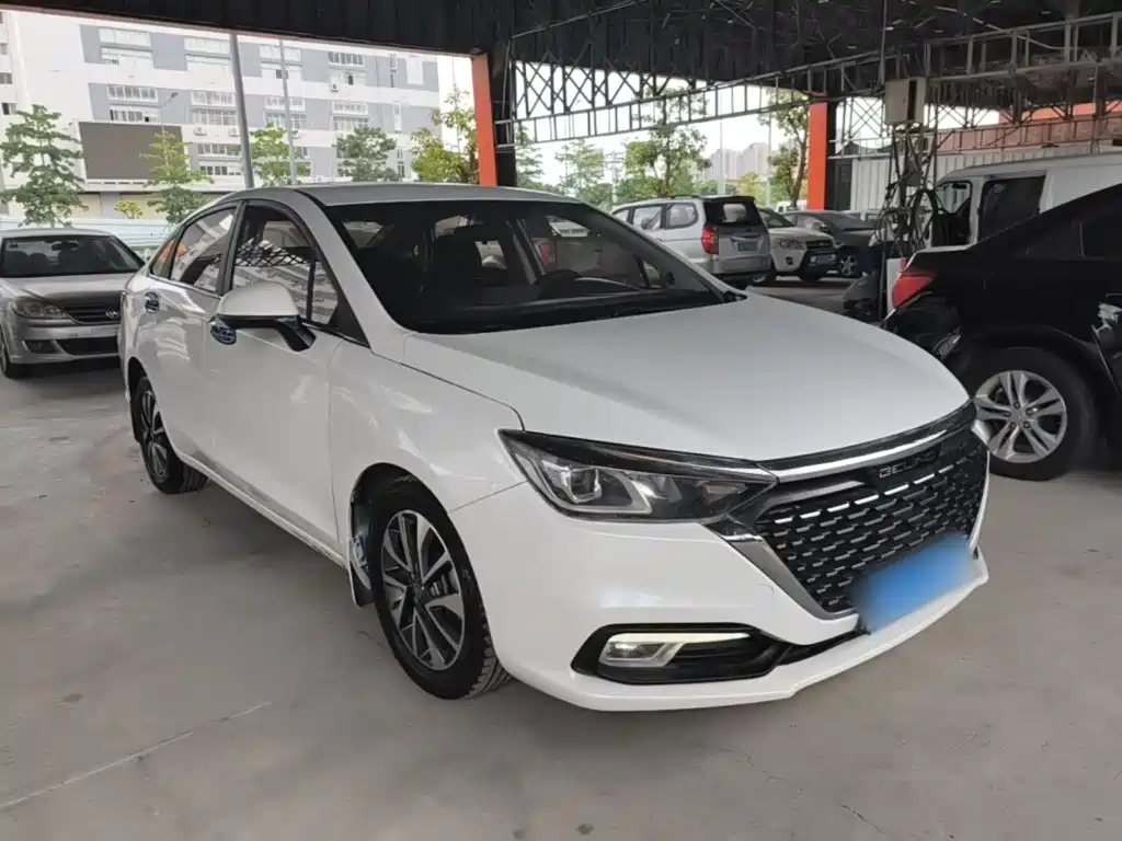 BAIC Senova D50 — фото 4