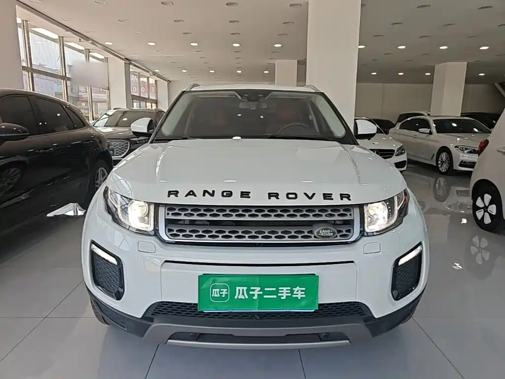 Land Rover Evoque — фото 3