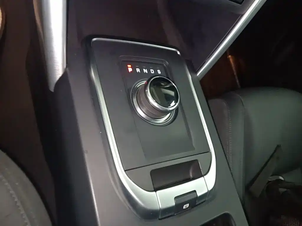 Land Rover Discovery Sport — фото 14