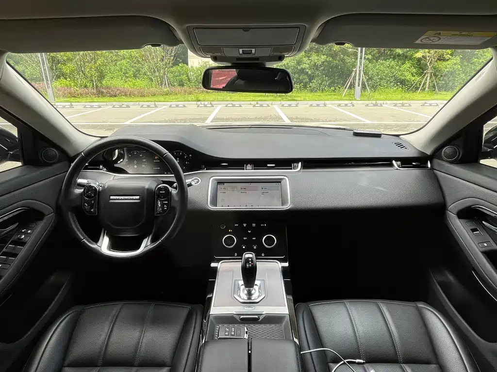 Land Rover Evoque — фото 5